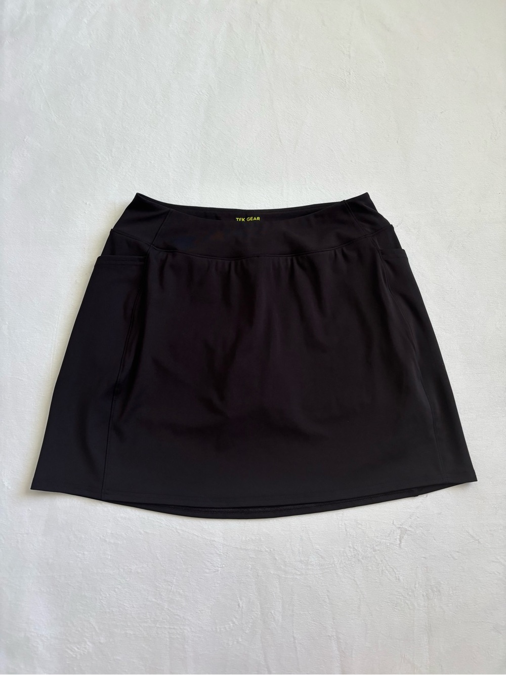Tek Gear Ultrastretch Skort Black Medium NEVER WORN